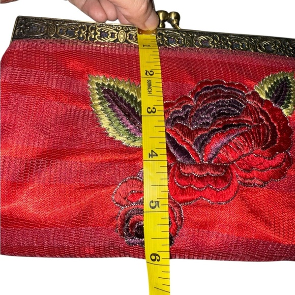 Ipa Nima Hand Made Vintage Clutch/Pouch Floral Embroidered  Kids Lock